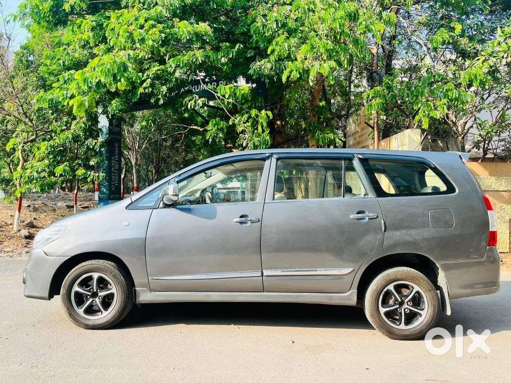 Toyota Innova 2.5 G (diesel) 7 Seater, 2015, Diesel