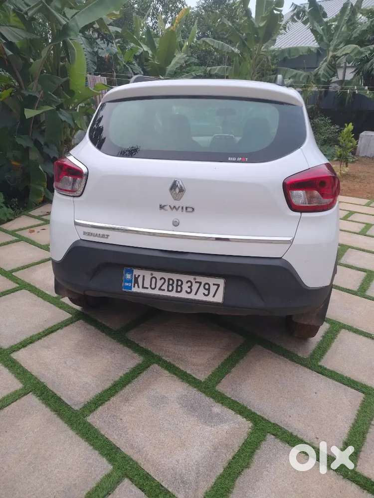 Renault Kwid 2017 Petrol Well Maintained.