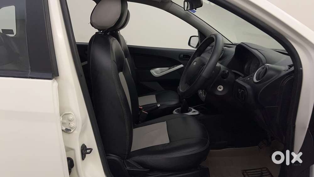 Ford Figo 2010-2012 Petrol Zxi, 2013, Petrol