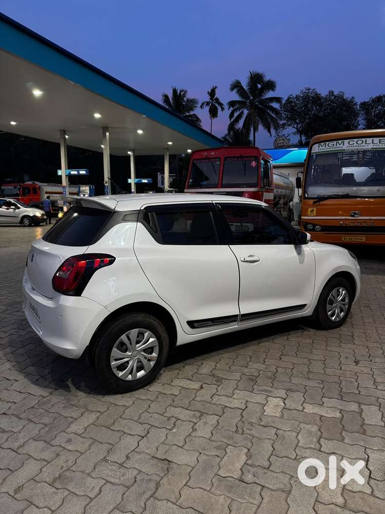 Maruti Swift Petrol 2023 Vxi