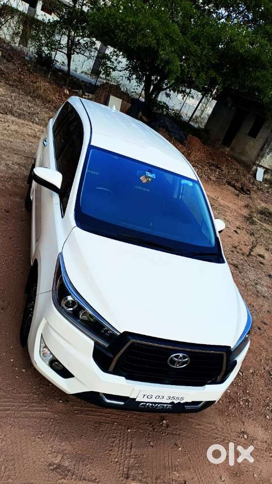 Toyota Innova Crysta, 2023