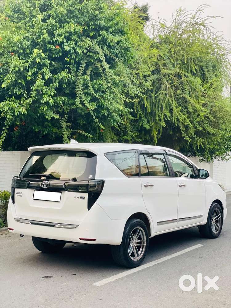 Toyota Innova Crysta [2020-ongoing] 2.4 Gx At 7 Str, 2020, Diesel