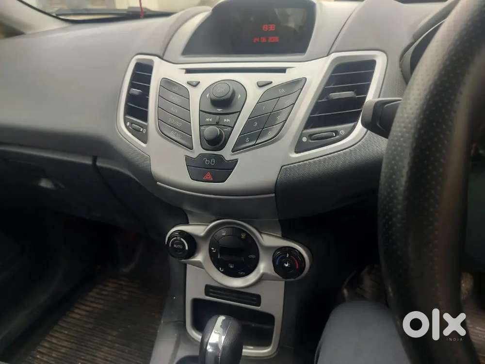 Ford Fiesta Style 2012