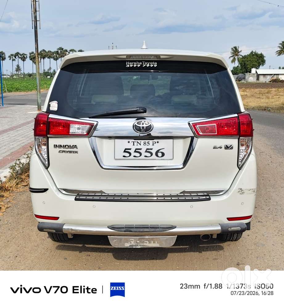 Toyota Innova Crysta 2.4 V 7 Str, 2021, Diesel
