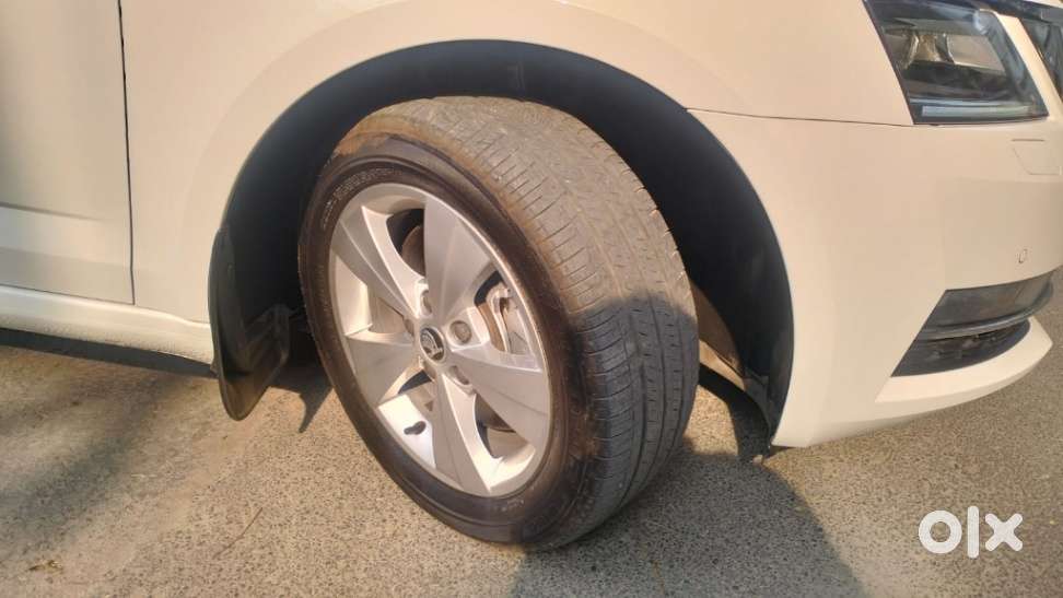 Skoda Octavia 1.8 Tsi At Style, 2019, Petrol