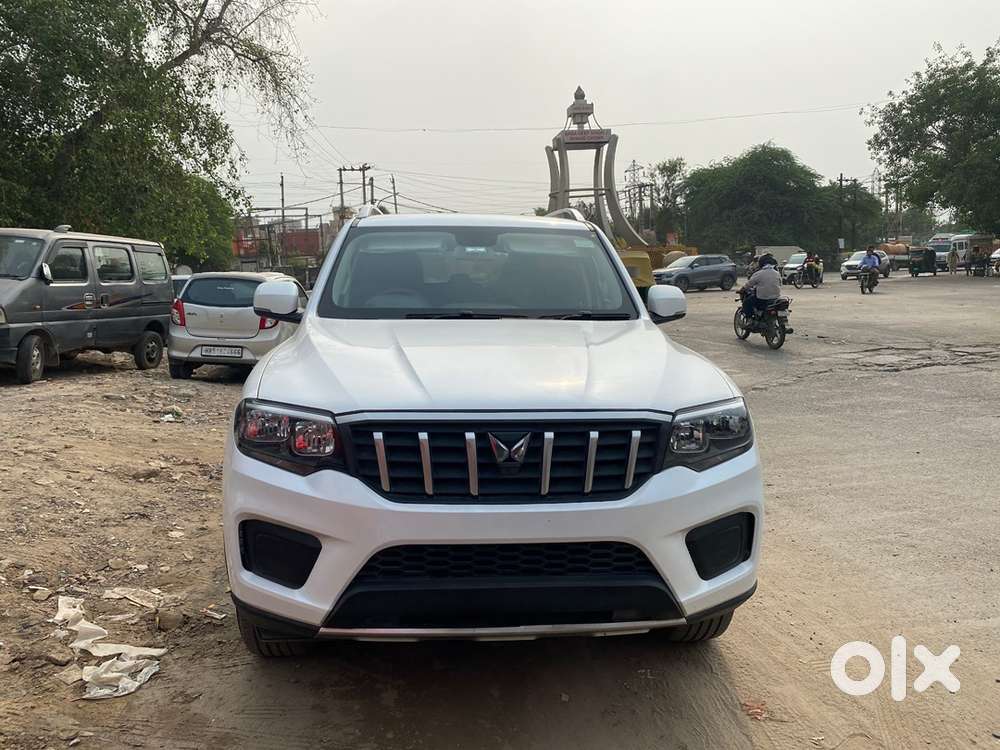Mahindra Diesel Car 2023
