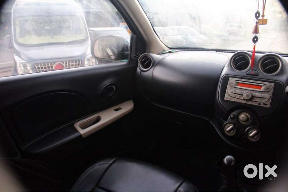 Nissan Micra Cvt Xv, 2015, Petrol