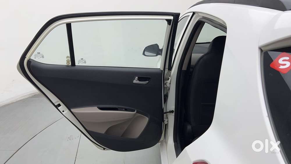 Hyundai Grand I10 1.2 Kappa Asta At Vtvt, 2014, Petrol