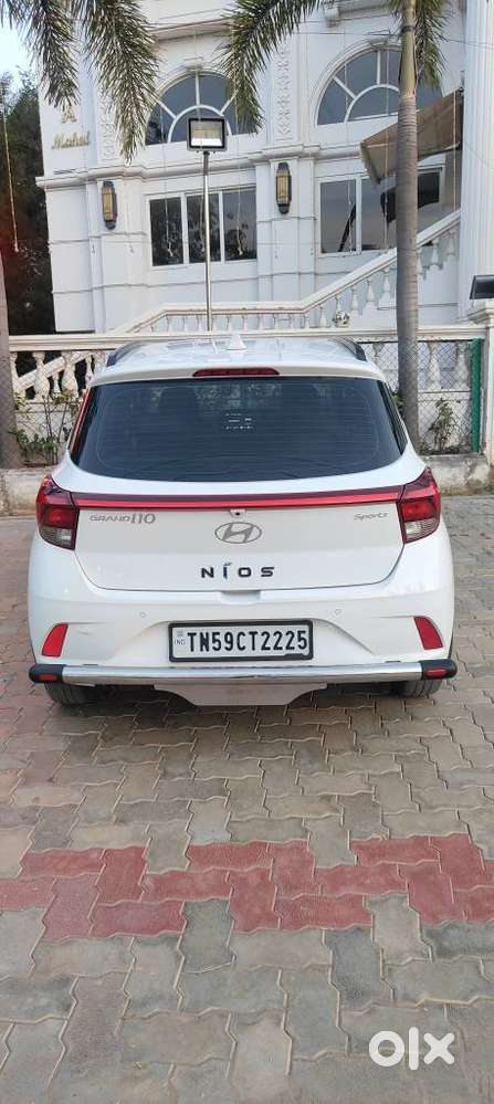 Hyundai Grand I10 Nios Amt Sportz, 2023, Petrol