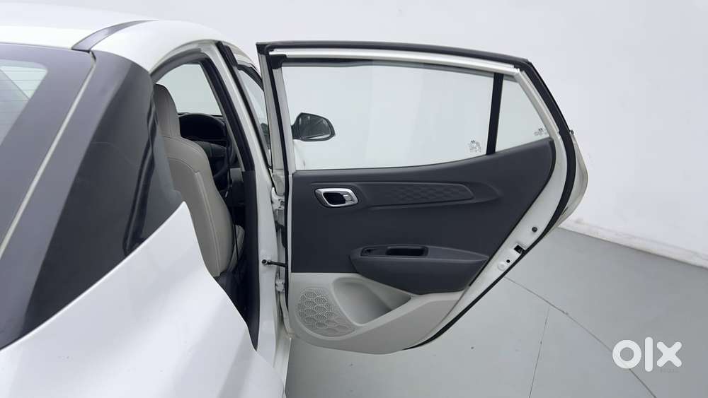 Hyundai Aura Sx Plus Crdi Automatic, 2022, Diesel