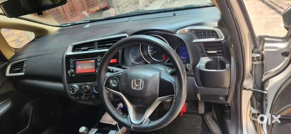 Honda Jazz पेट्रोल 2015