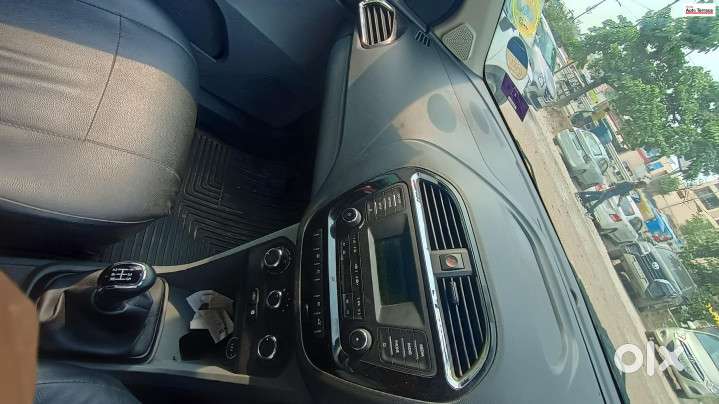 Tata Tigor Xz, 2017, Petrol