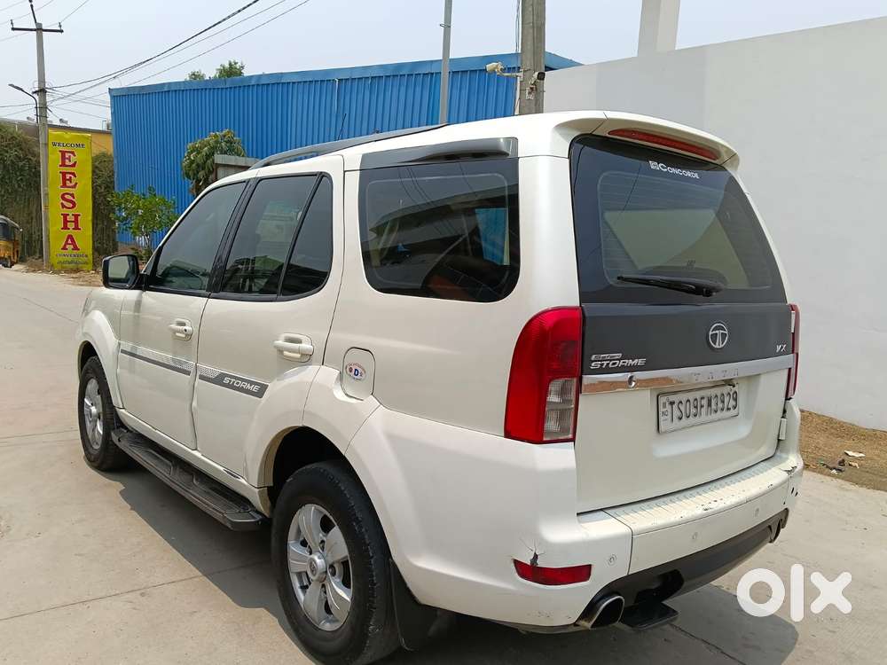Tata Safari Storme Vx, 2015, Diesel