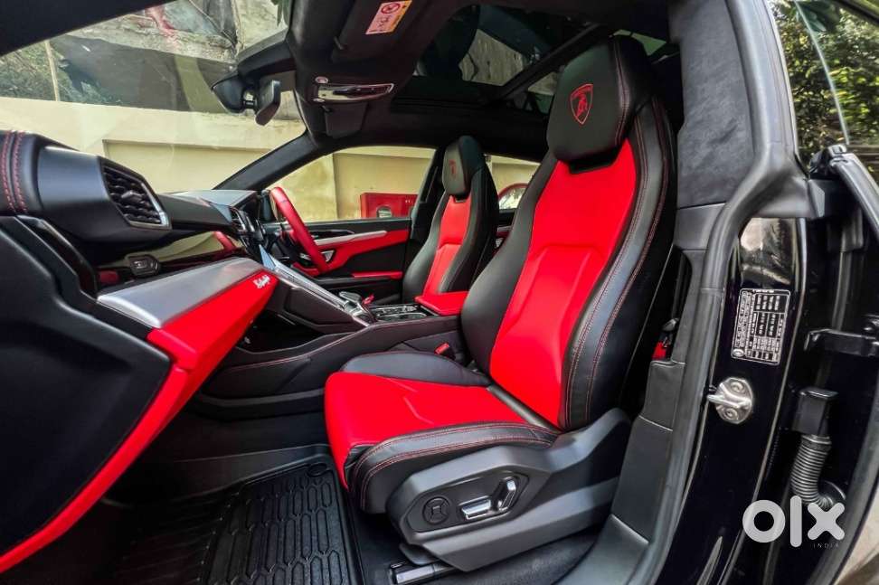 Lamborghini Urus V8, 2021, Petrol