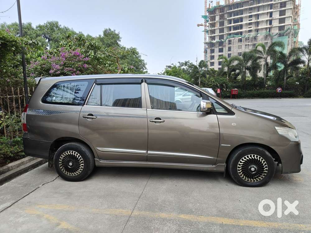 Toyota Innova 2.5 Gx 7 Seater Bs Iv, 2014, Diesel