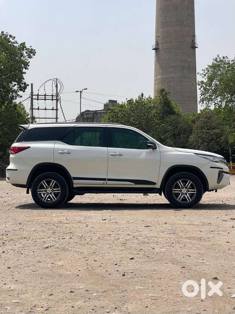 Toyota Fortuner 4x2 At 2.8 Diesel, 2017, Diesel