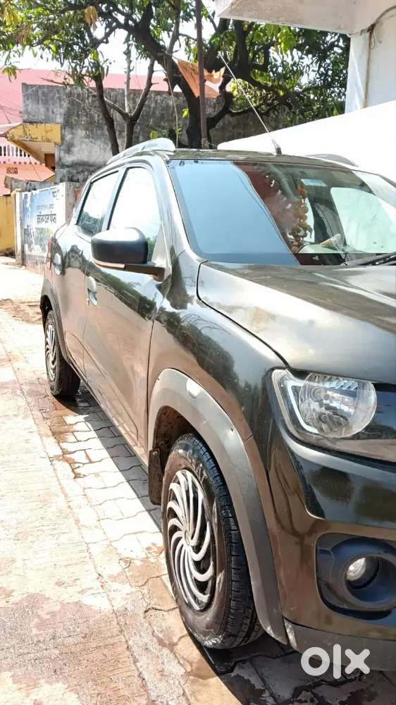 Kwid Rxt Petrol For Sale  Clean Condition
