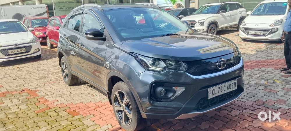 Tata Nexon 1.2 Revotron Xm (s), 2022, Petrol