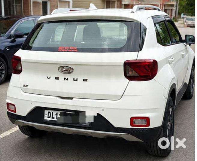 Hyundai Venue Sx (o) Mt 1.5 Diesel, 2020, Diesel
