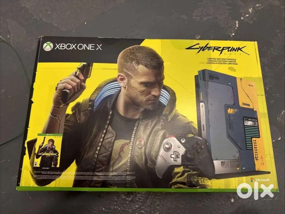 Microsoft Xbox One X Cyberpunk 2077 Limited Edition Console Bundle - N