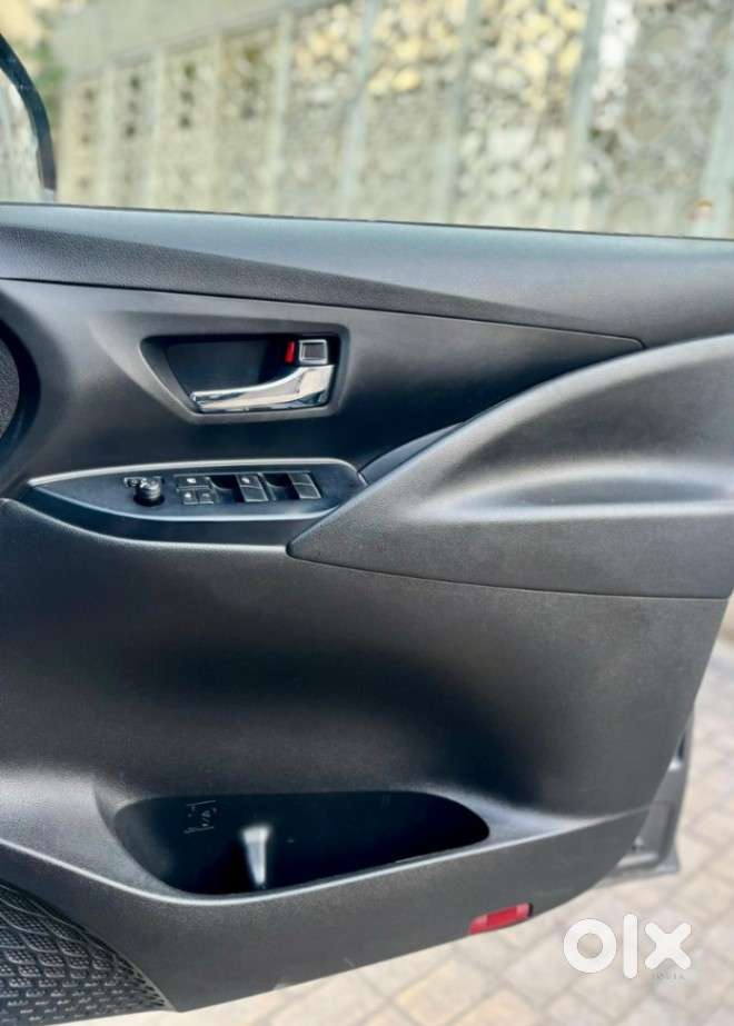 Toyota Innova Crysta 2.4 G Mt, 2018, Diesel
