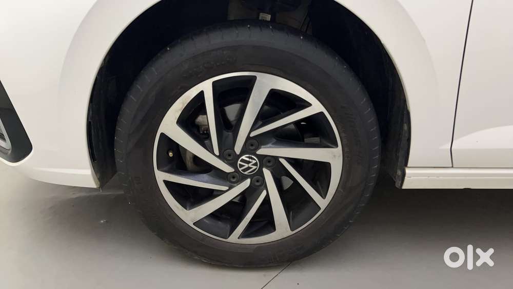 Volkswagen Virtus 1.0 Topline Tsi At, 2024, Petrol