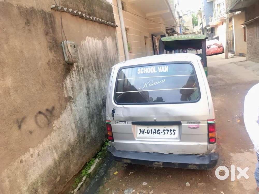 Maruti Suzuki Omni 2011