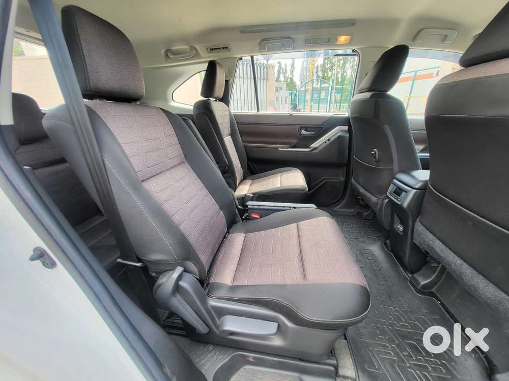 Toyota Innova Hycross 2.0 Vx (o) Hybrid 7 Str, 2023, Cng & Hybrids
