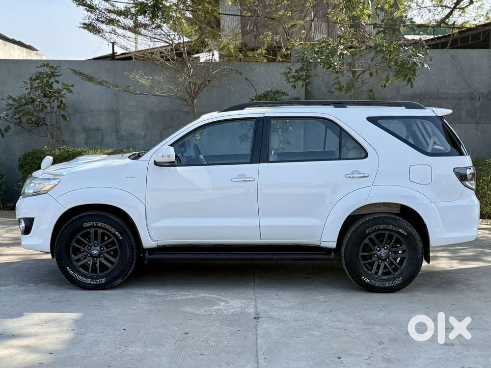 Toyota Fortuner 3.0 4x2 Automatic, 2015, Diesel