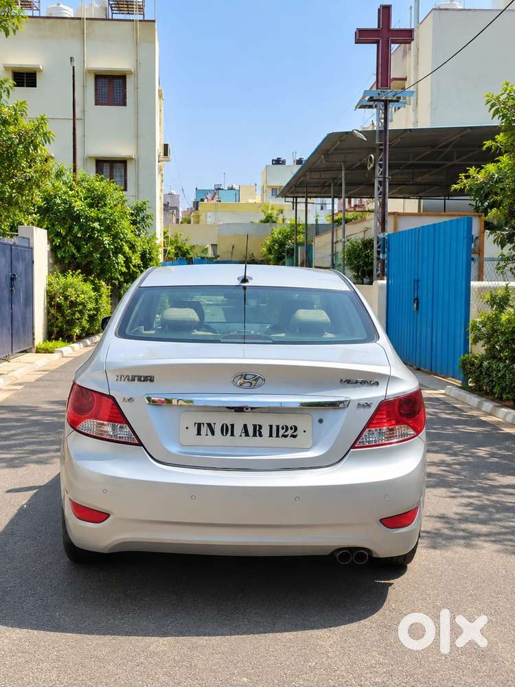 Hyundai Verna Fluidic 1.6 Crdi Sx, 2011, Diesel