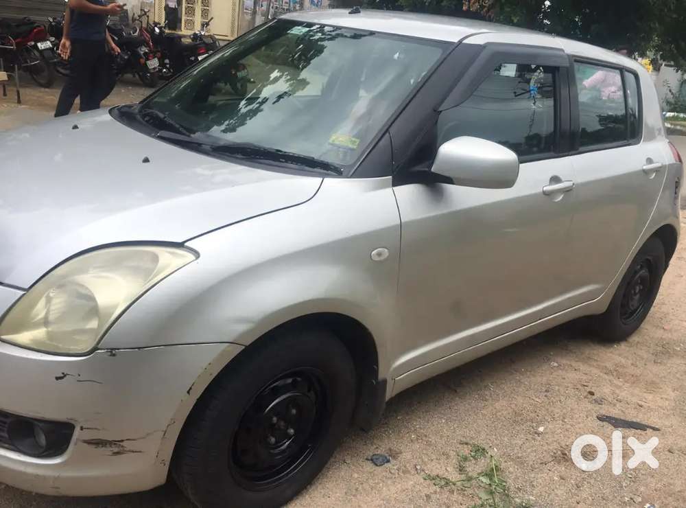 Maruti Suzuki Swift 2009 Petrol Good Condition 2nd Owner