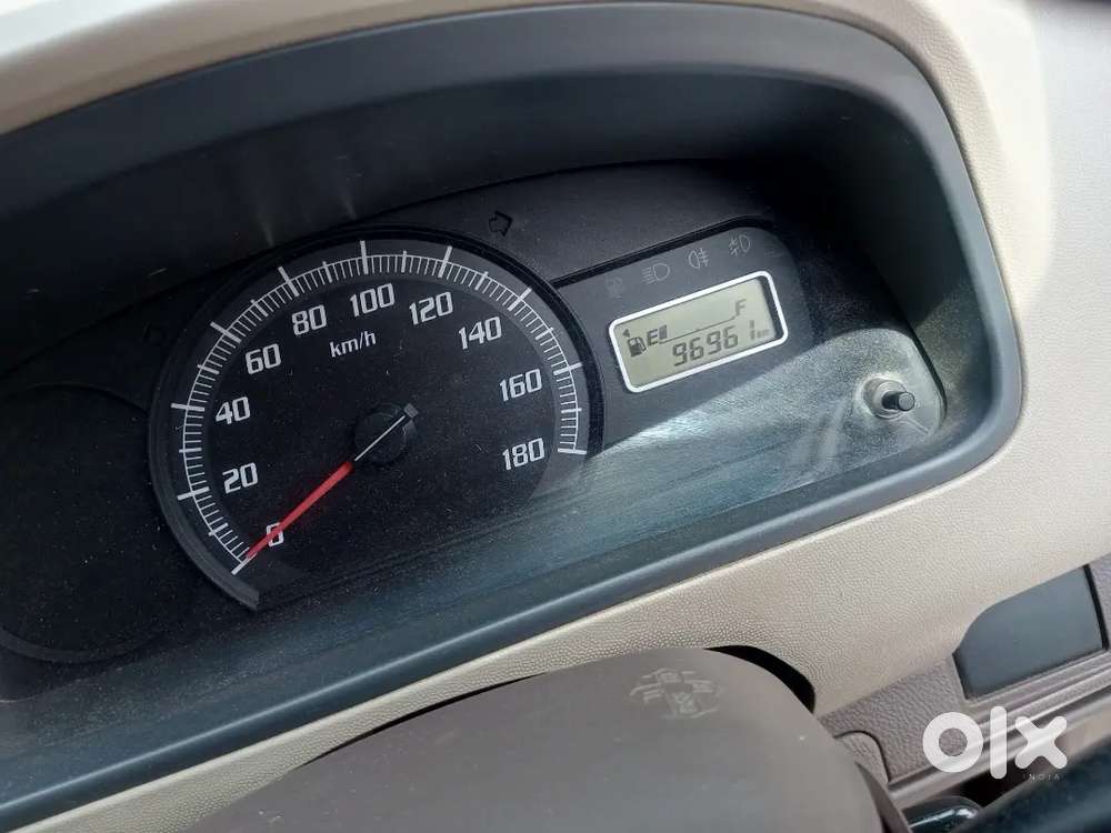Maruti Suzuki Zen Estilo 2012