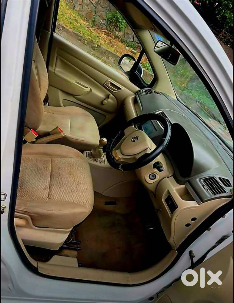 Maruti Suzuki Ertiga 1.4 Vxi Cng Anniversary Edition, 2014, Cng & Hy..