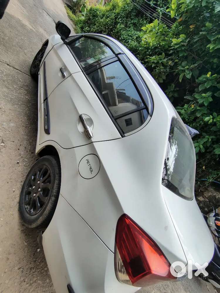 Honda Amaze 1.5 V 2014