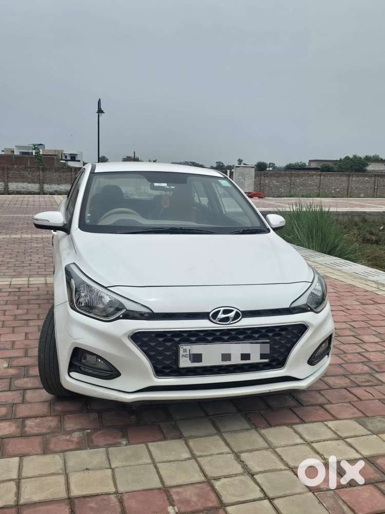 Hyundai Elite I20 Sportz Plus Varient Vtvt Petrol Mannual Transmission