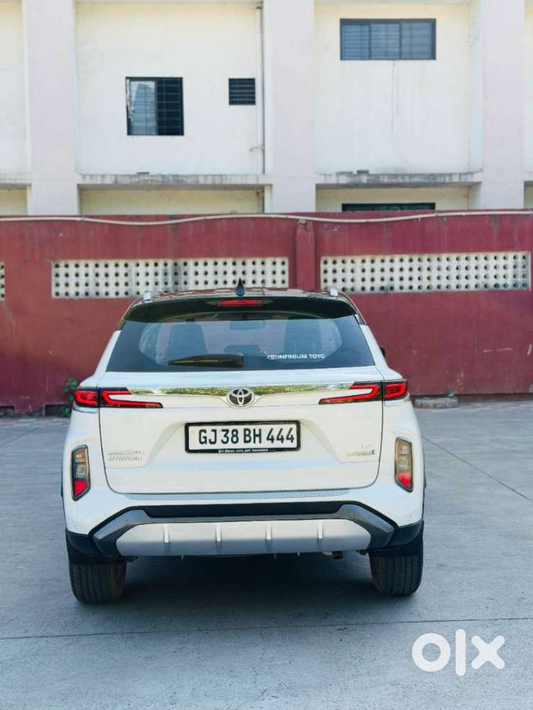 Toyota Urban Cruiser Hyryder V Hybrid Aero Edition, 2024, Cng & Hybr..