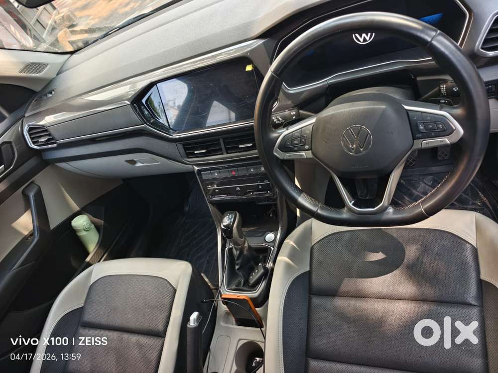 Volkswagen Taigun 1.0 Tsi Highline At, 2024, Petrol