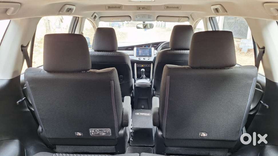 Toyota Innova Crysta [2020-ongoing] 2.4 Gx At 7 Str, 2020, Diesel