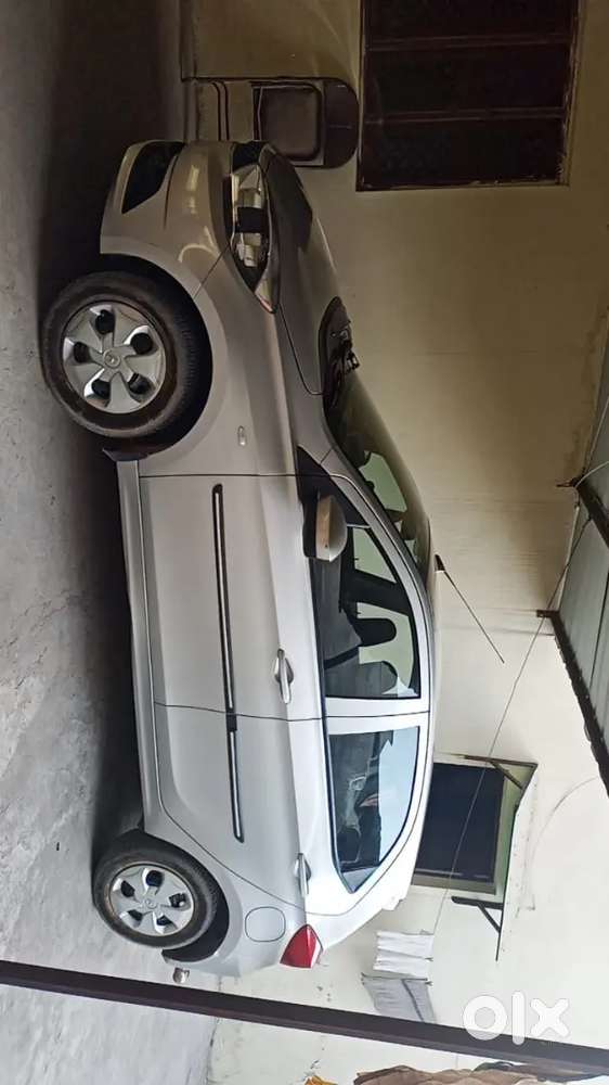 Tata Tiago 2017 1.2 Revotron Xt