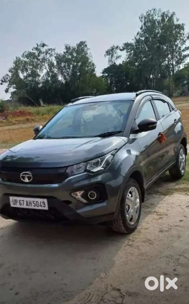 Tata Nexon 2023 Petrol 28000 Km Driven
