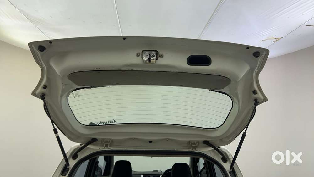 Maruti Suzuki Celerio 1.0 Zxi Amt, 2016, Petrol