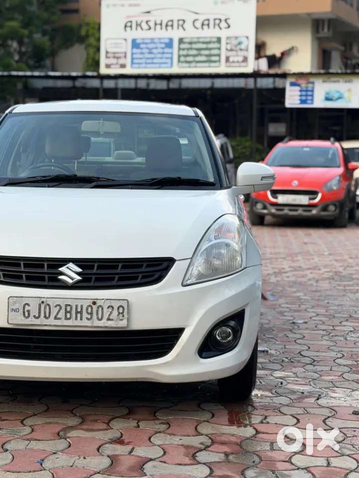 Maruti Suzuki Swift Dzire 1.3 Vxi, 2014, Petrol