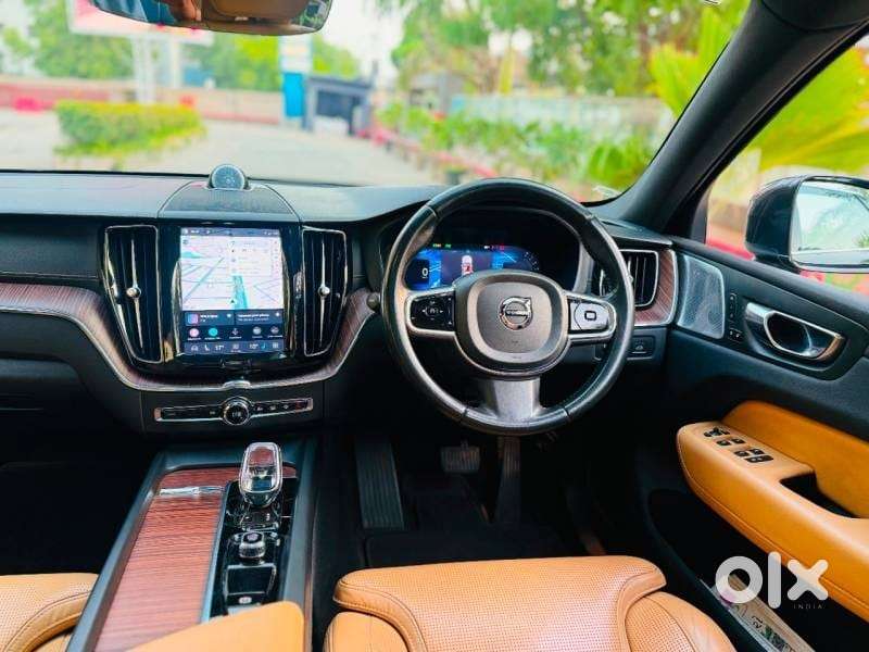 Volvo Xc60 Inscription D5, 2022, Petrol