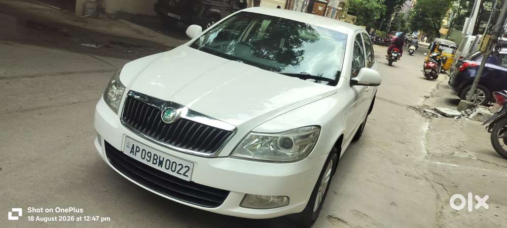 Skoda Laura 1.9 Tdi Mt Ambiente, 2009, Diesel