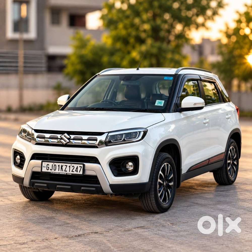 Maruti Suzuki Brezza 1.5 Zxi Plus Smart Hybrid, 2020, Petrol
