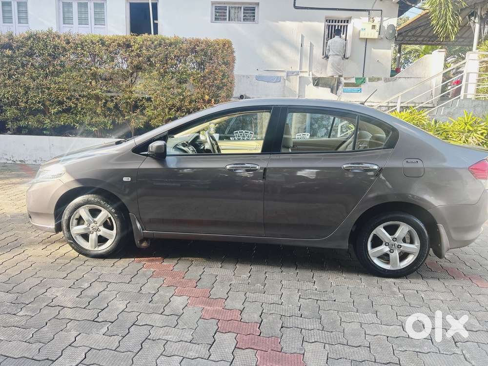 Honda City V Mt Exclusive, 2011, Petrol