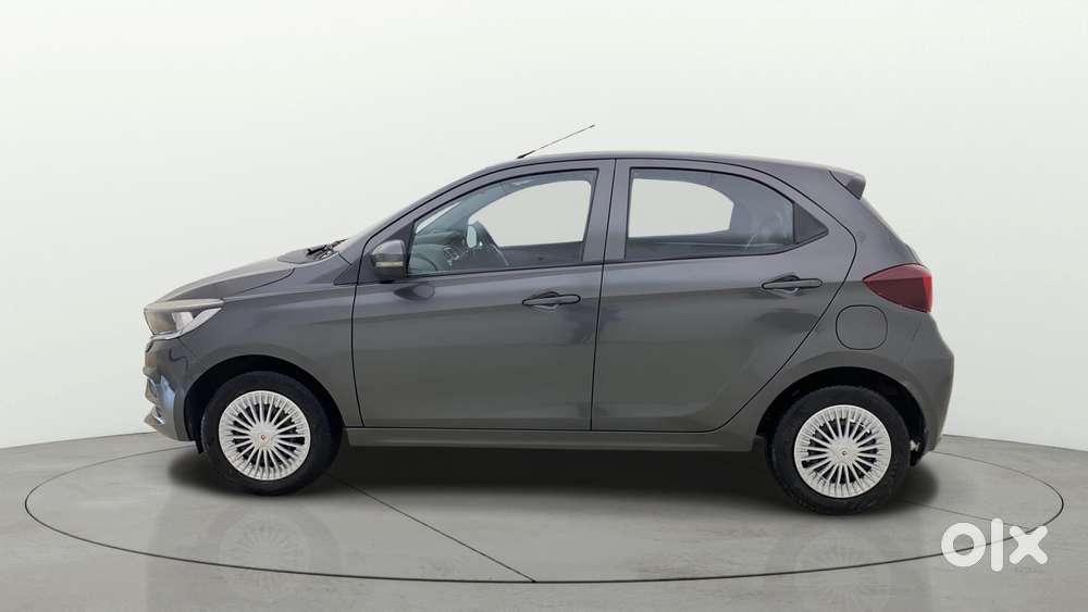 Tata Tiago 1.2 Revotron Xt, 2020, Petrol