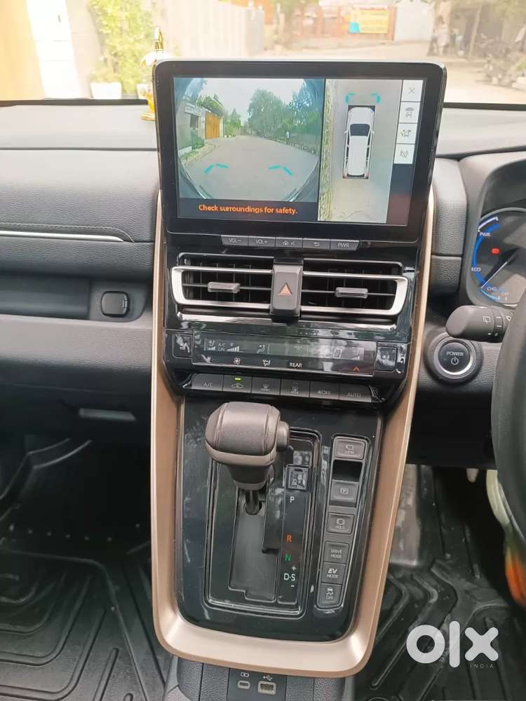 Maruti Suzuki Invicto Alpha Plus 7str, 2025, Petrol
