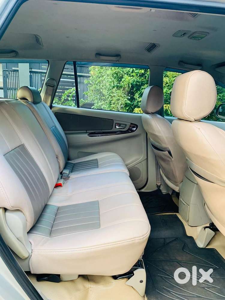 Toyota Innova 2.5 Vx 8 Str, 2013, Diesel