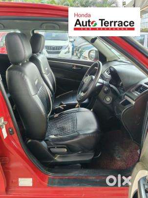 Maruti Suzuki Swift Vxi Optional, 2017, Petrol